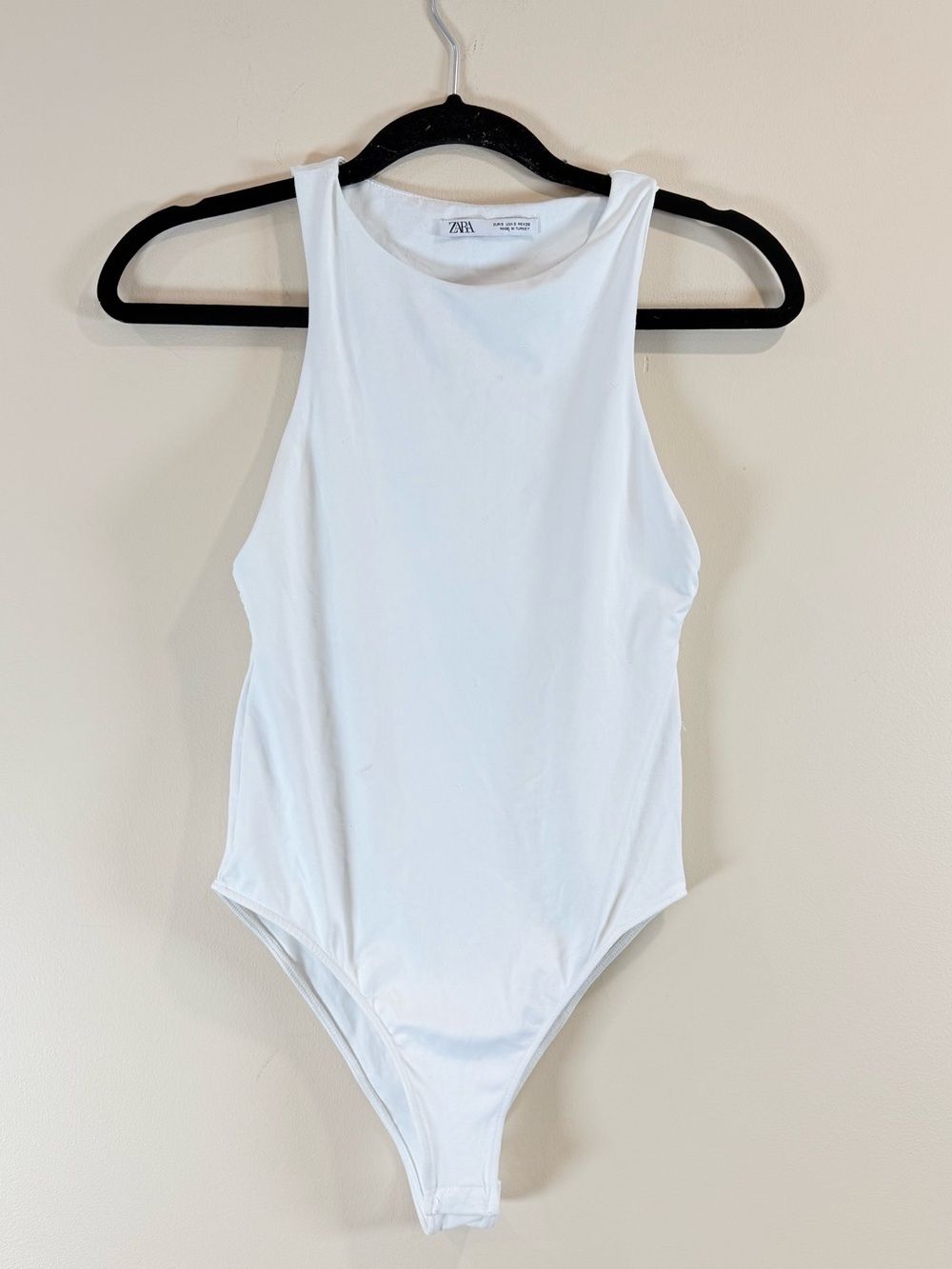 🔥Zara White High-Neck Bodysuit Size S UC🔥